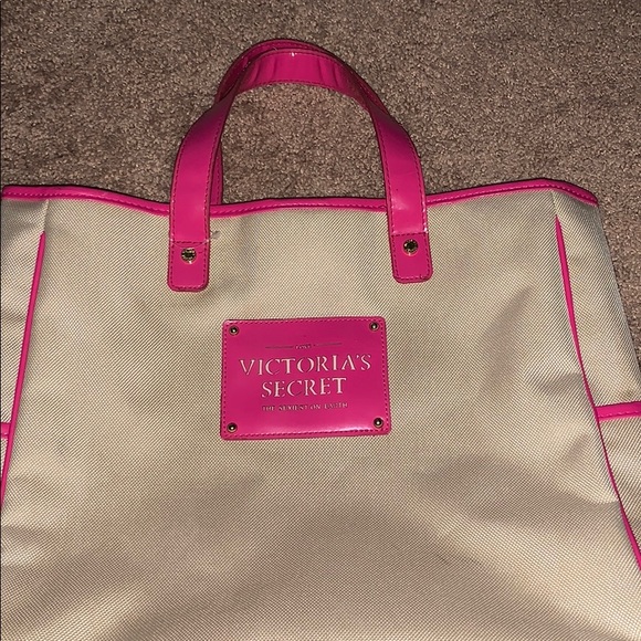 Victoria's Secret Handbags - Victoria secret tote